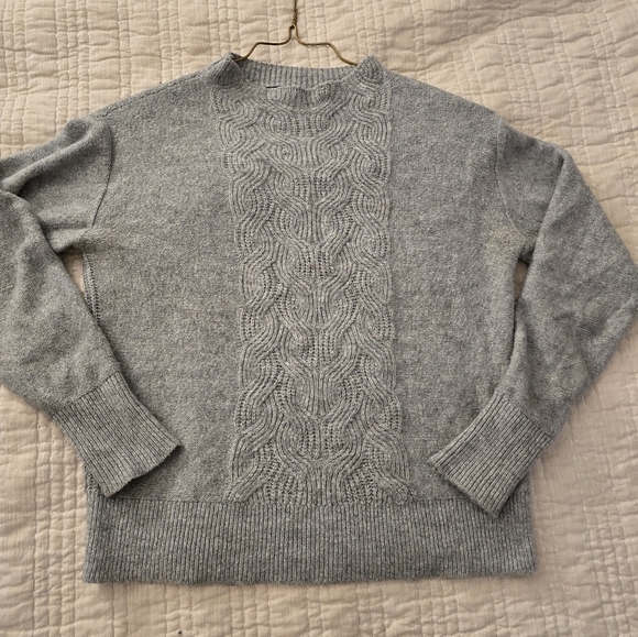 Banana Republic cable knit sweater - Picture 1 of 7